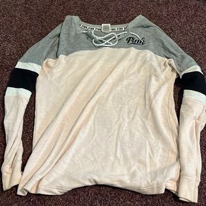 Victoria’s Secret crewneck